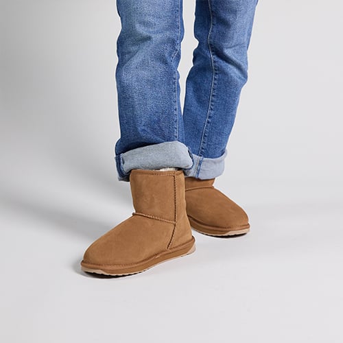 SHEEPSKIN BOOTS